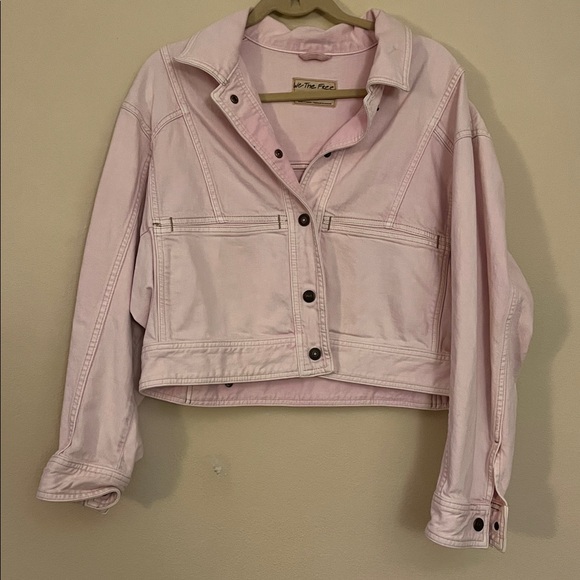 Free People Star Crosses Cropped Denim Jacket in Pink Sorbet size M - Picture 3 of 6